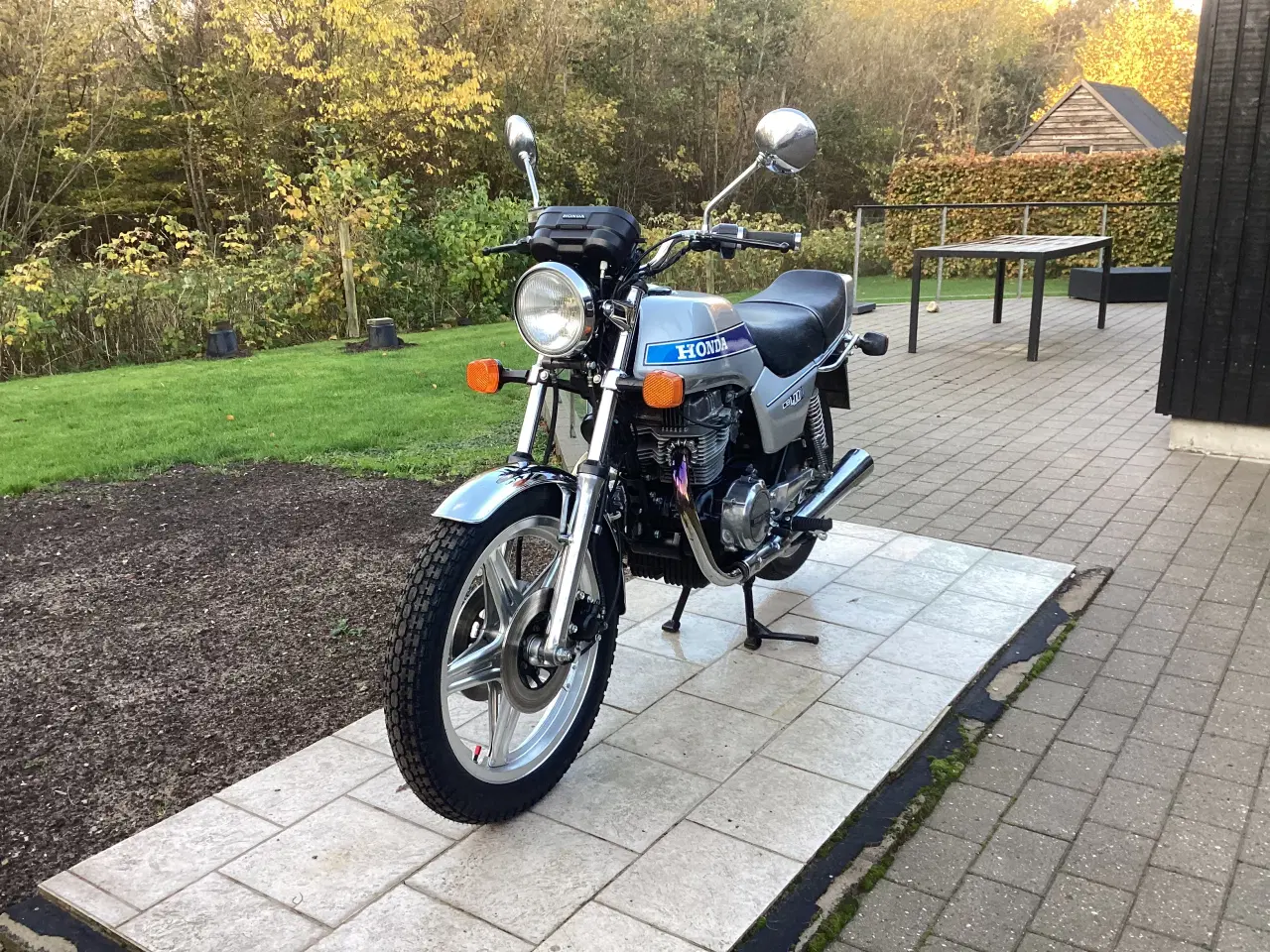 Billede 5 - Honda 400 n 