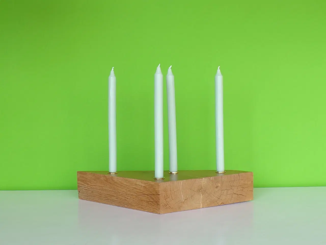 Billede 1 - Lysestage i egetræ