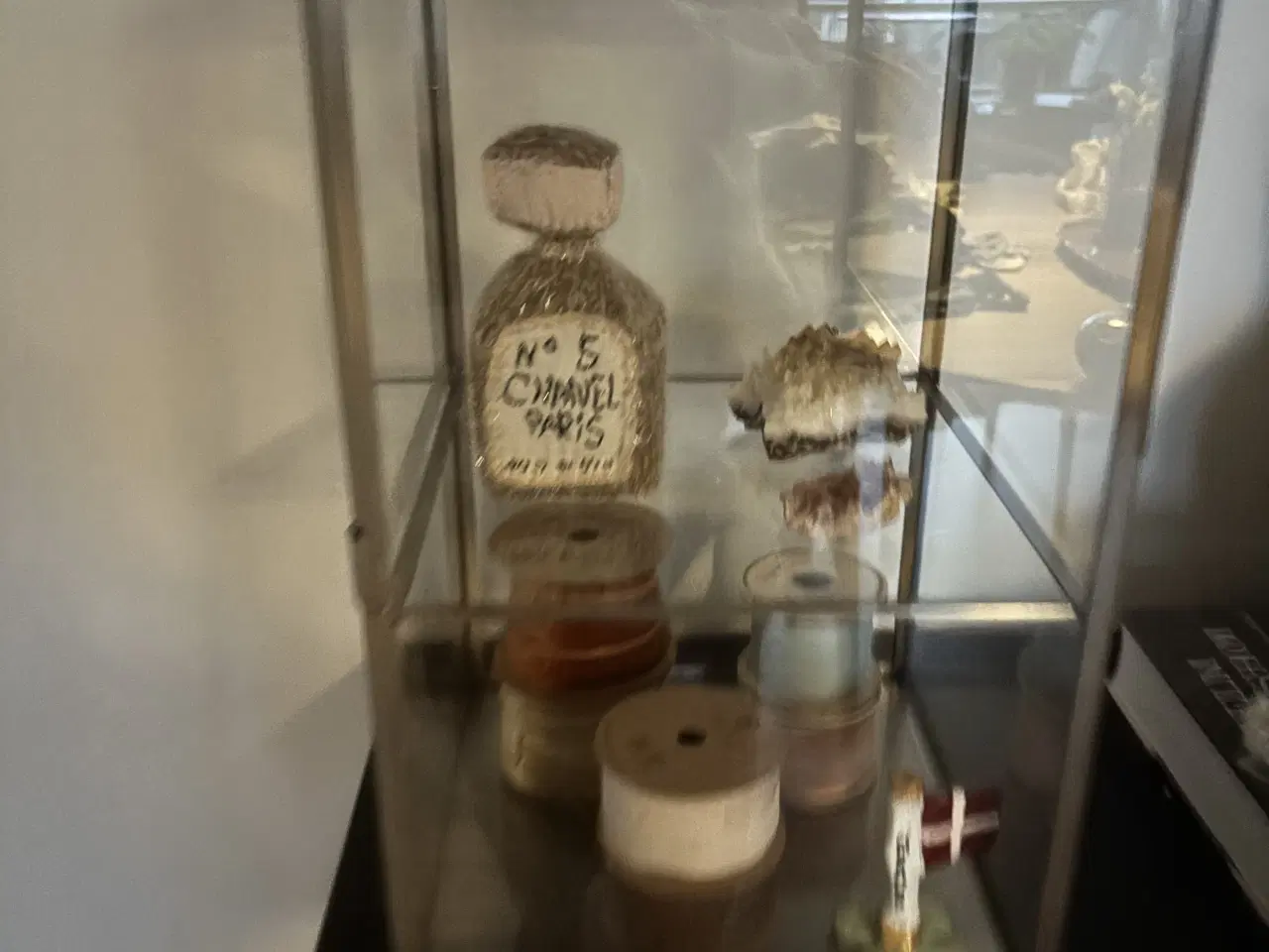 Billede 1 - House Doctor vitrine