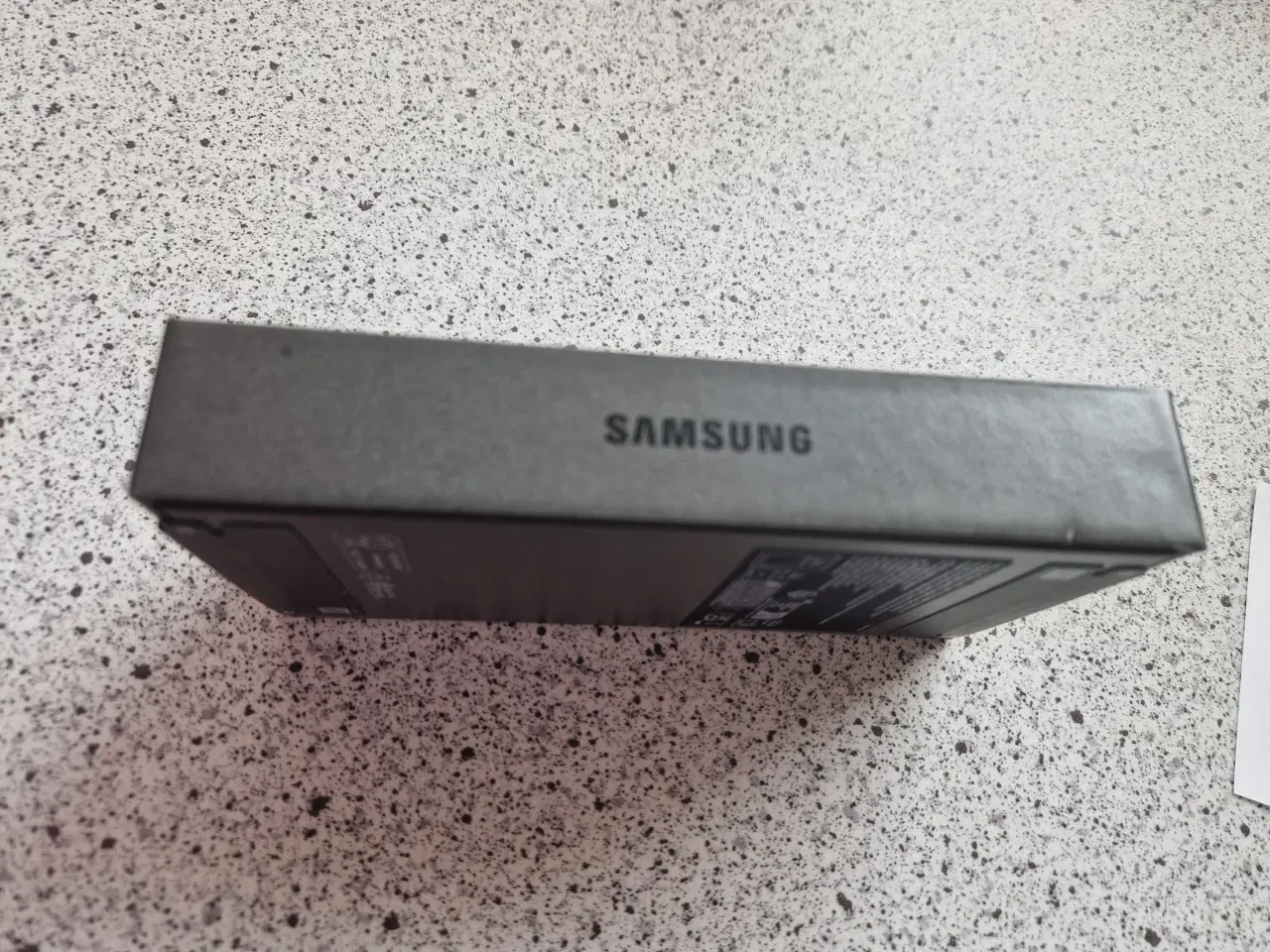 Billede 4 - Samsung galaxy S25,  med 128 GB hukommelse 
