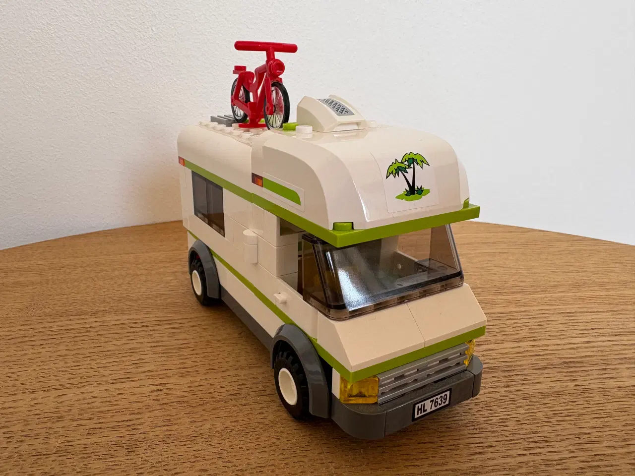 Billede 9 - LEGO City 7639 – Campervan (2009) — Udgået