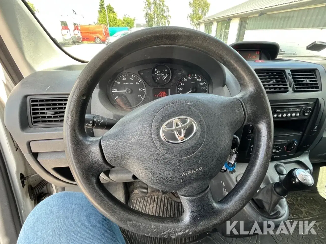 Billede 11 - Varebil Toyota Proace 1.6D 90hk L2H1 splitbagdør 4 dørs