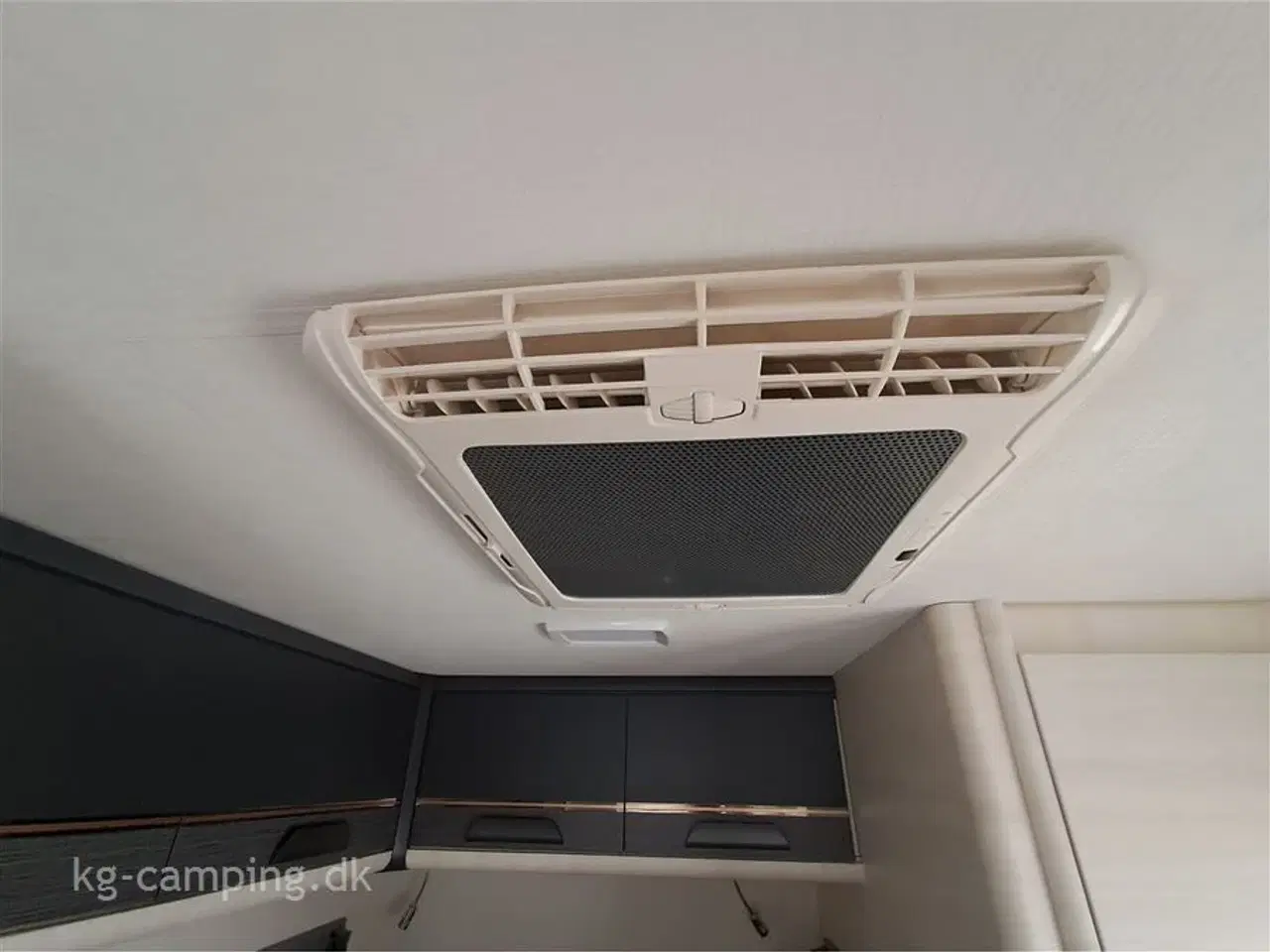 Billede 14 - 2021 - Caravelair Artica 520 V21 Vintervogn fra Caravelair med Aircon og 12V Batteripakke. Kan nedvejes til 1400 kg.