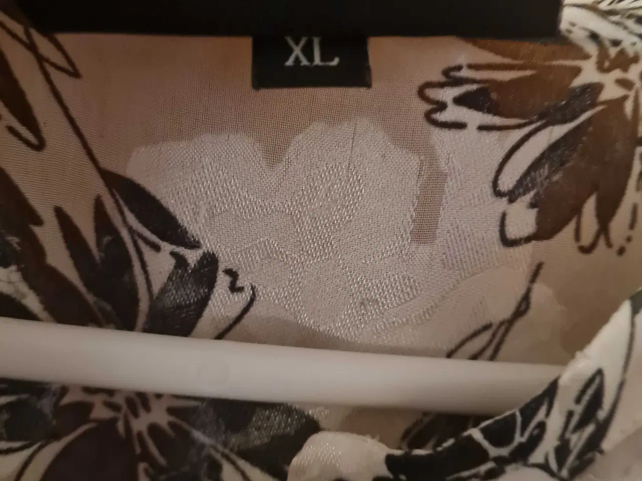 Billede 7 - tunika str xl 54-56 fra ZOEY