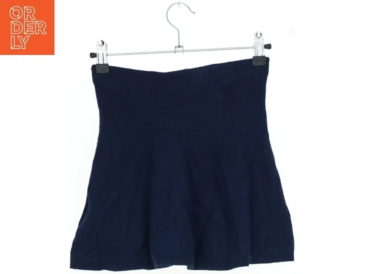Billede 2 - Mørkeblå nederdel fra H&M (str. 122)