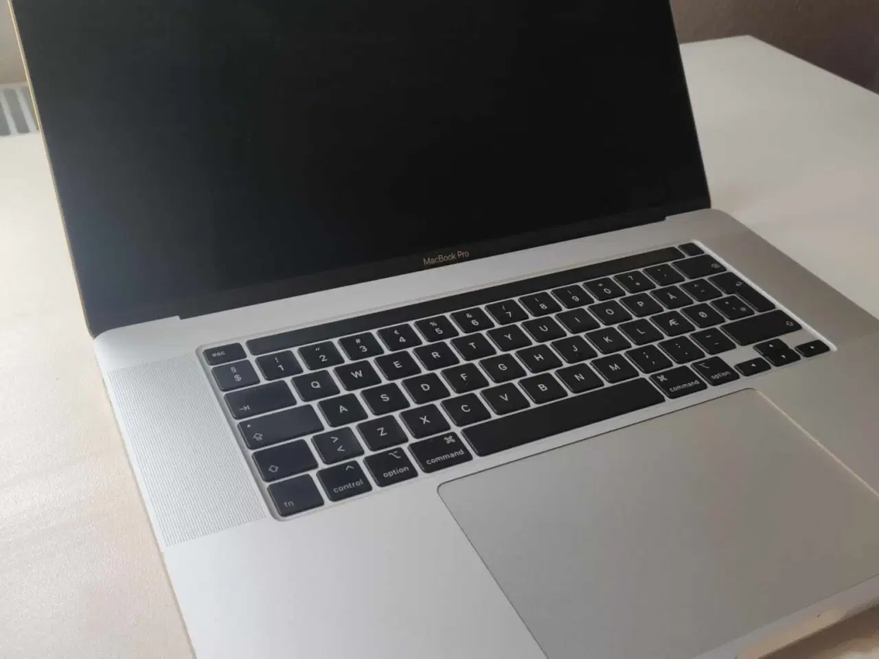 Billede 3 - KRAFTIG Macbook pro 64gb ram i9 8core cpu