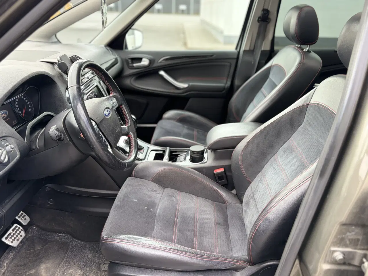 Billede 8 - Topudstyret Ford S-max 2,0 SCTI 140 HK Titanium S 
