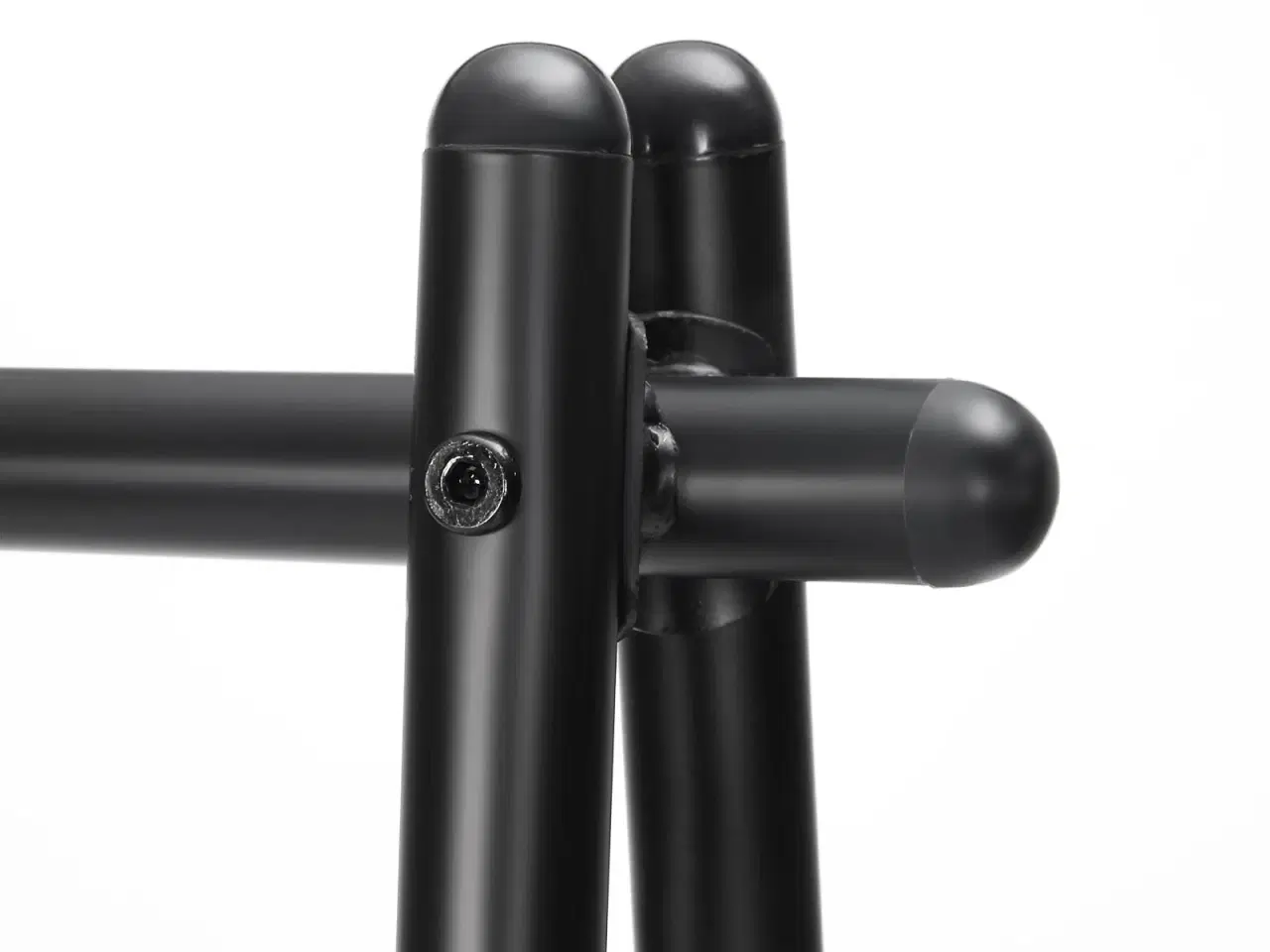 Billede 6 - Tøjstativ – SONGMICS, stål, med bøjlestang og bundhylde, 92,5 × 33,5 × 153 cm, mat sort (HSR23BK)