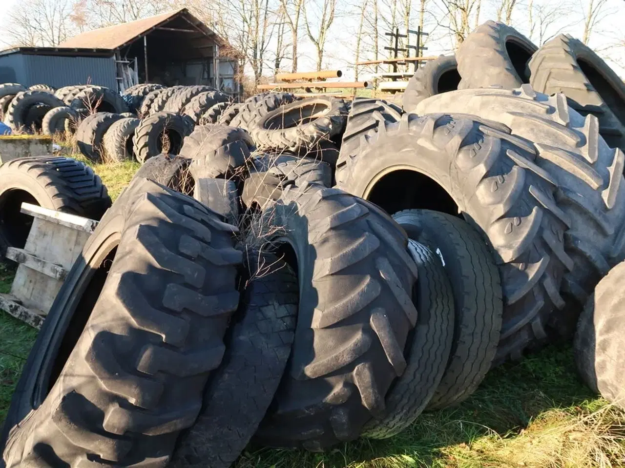 Billede 7 - Container samt div. Dæk