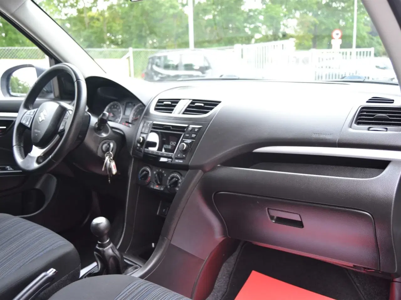 Billede 12 - Suzuki Swift 1,2 Dualjet 16V Club Plus 90HK 5d