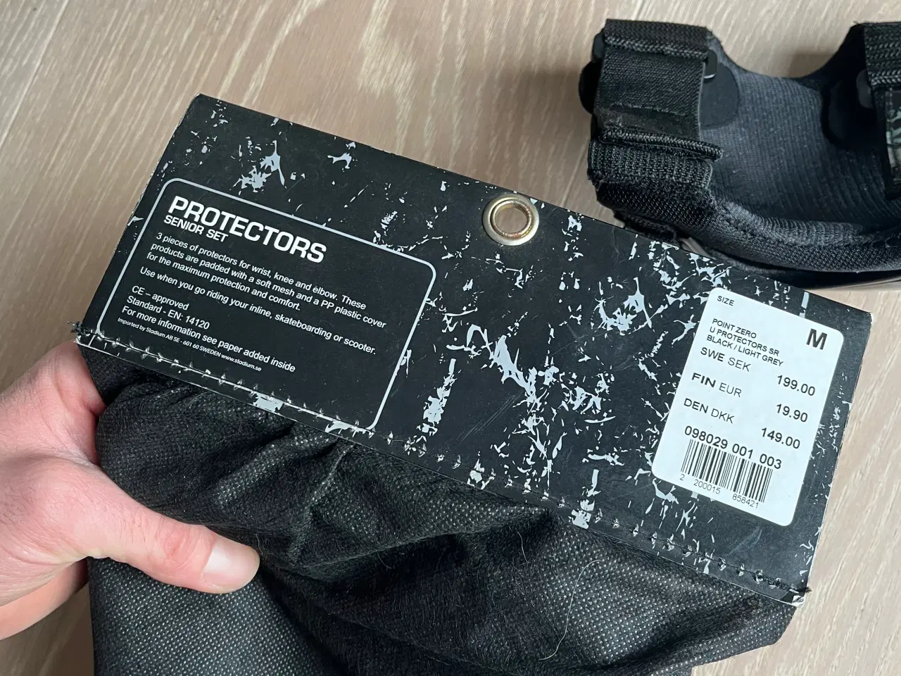 Billede 4 - Protectors Senior Set beskyttelsesudstyr til skate