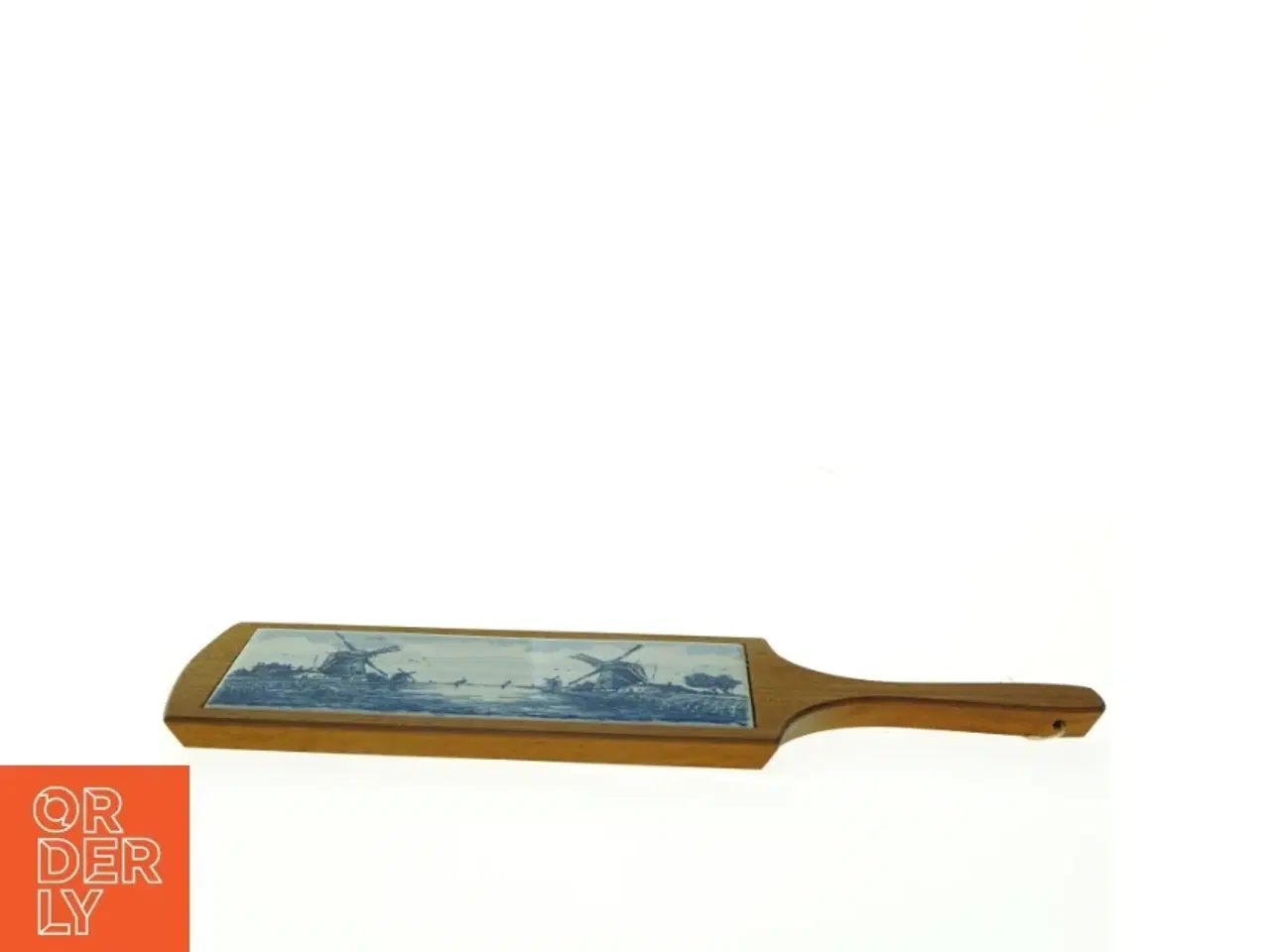 Billede 2 - Træ skærebræt med vindmølle motiv (str. 34 x 12 cm)