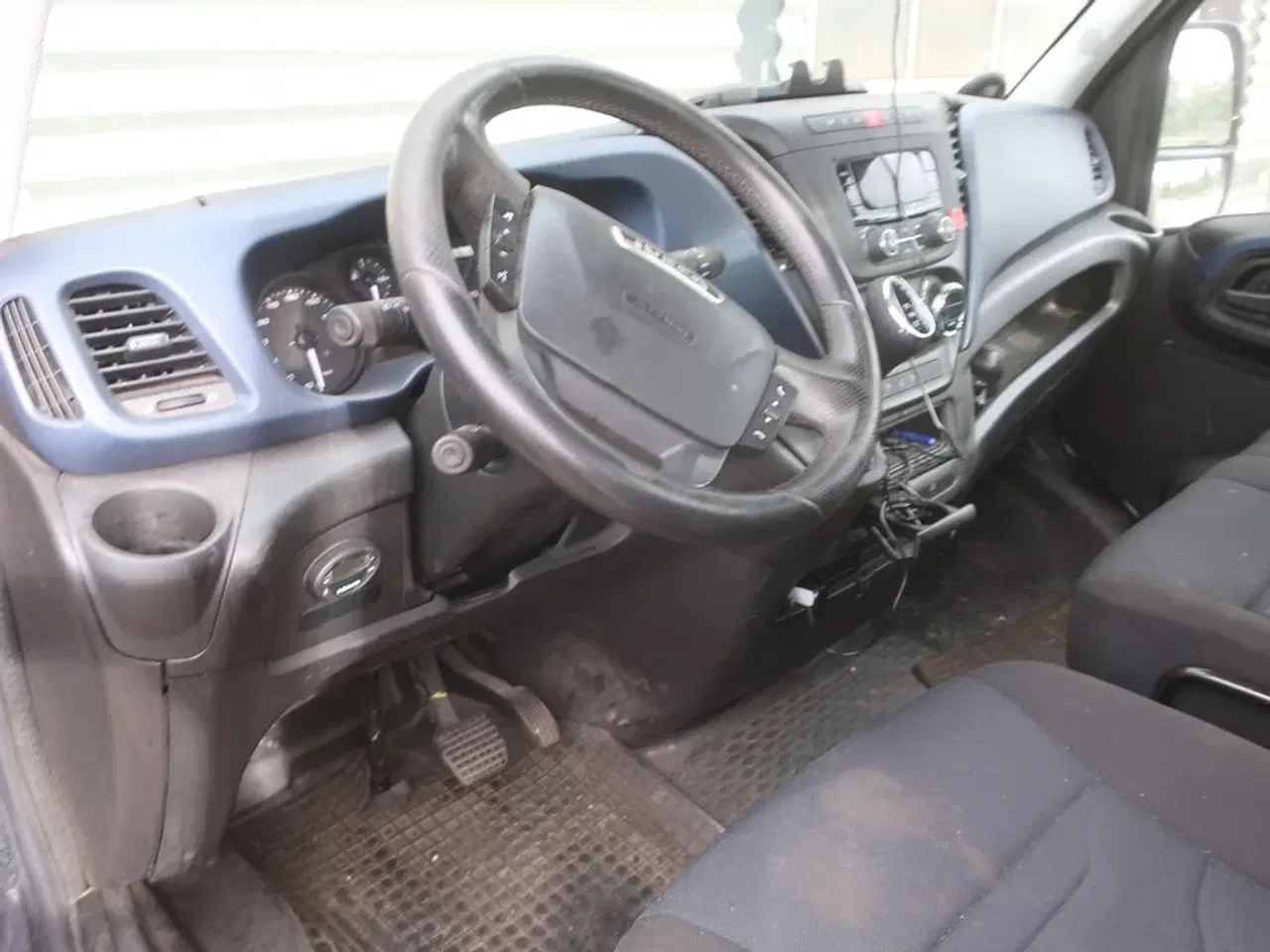 Billede 8 - Varebil IVECO 35s18 3,0 WB4100 Aut.