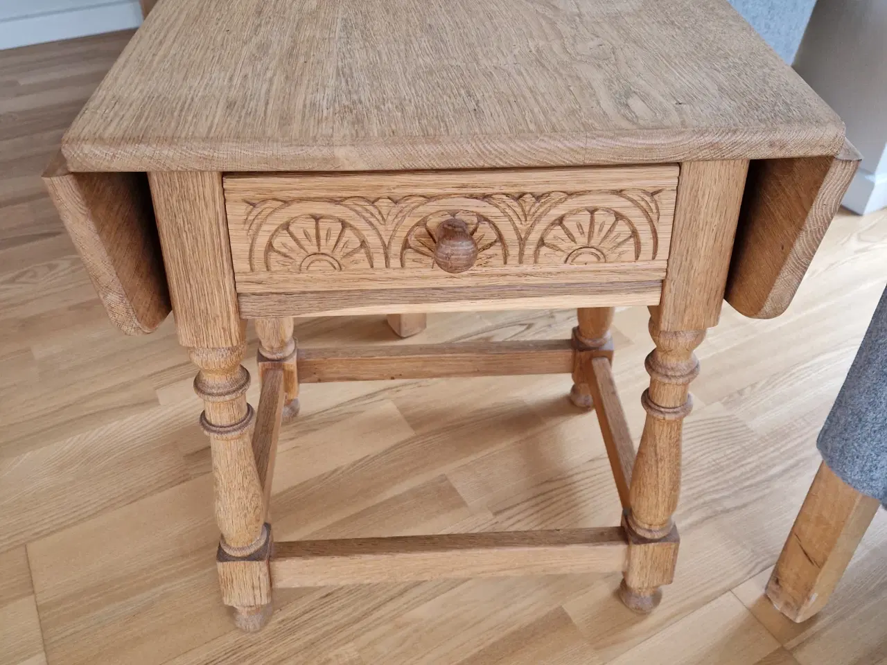 Billede 1 - Lille sidebord