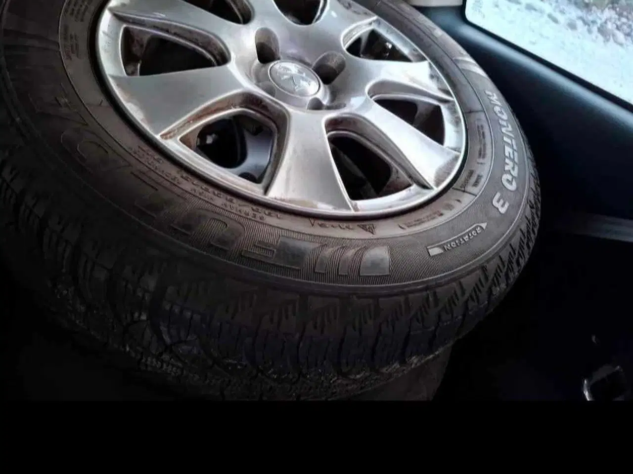 Billede 2 - Alufælge, 16" R15, vinterdæk
