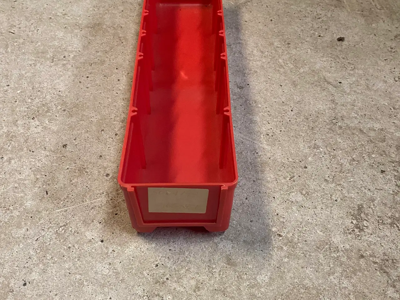 Billede 1 - Div plast kasser forskellige størrelser 
