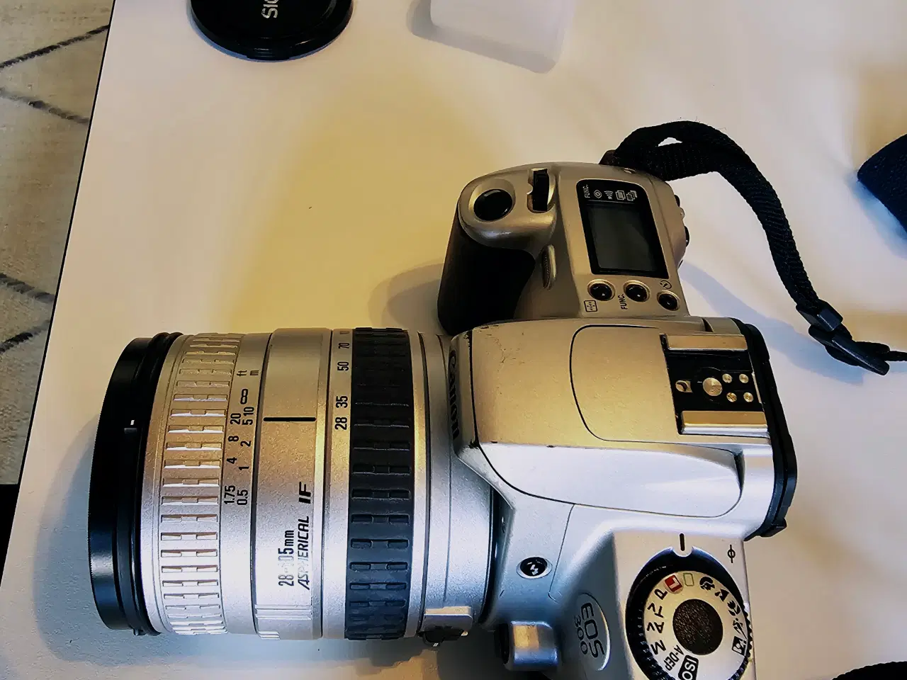 Billede 1 - Canon EOS 300 sælges med flere zoom linser