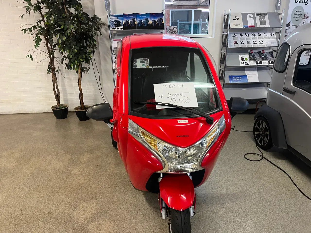 Billede 1 - Brugte kabinescooter