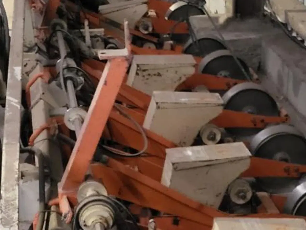 Billede 4 - Stanhay 12 rækket Velegnet til spinat og andre speciel afgrøder