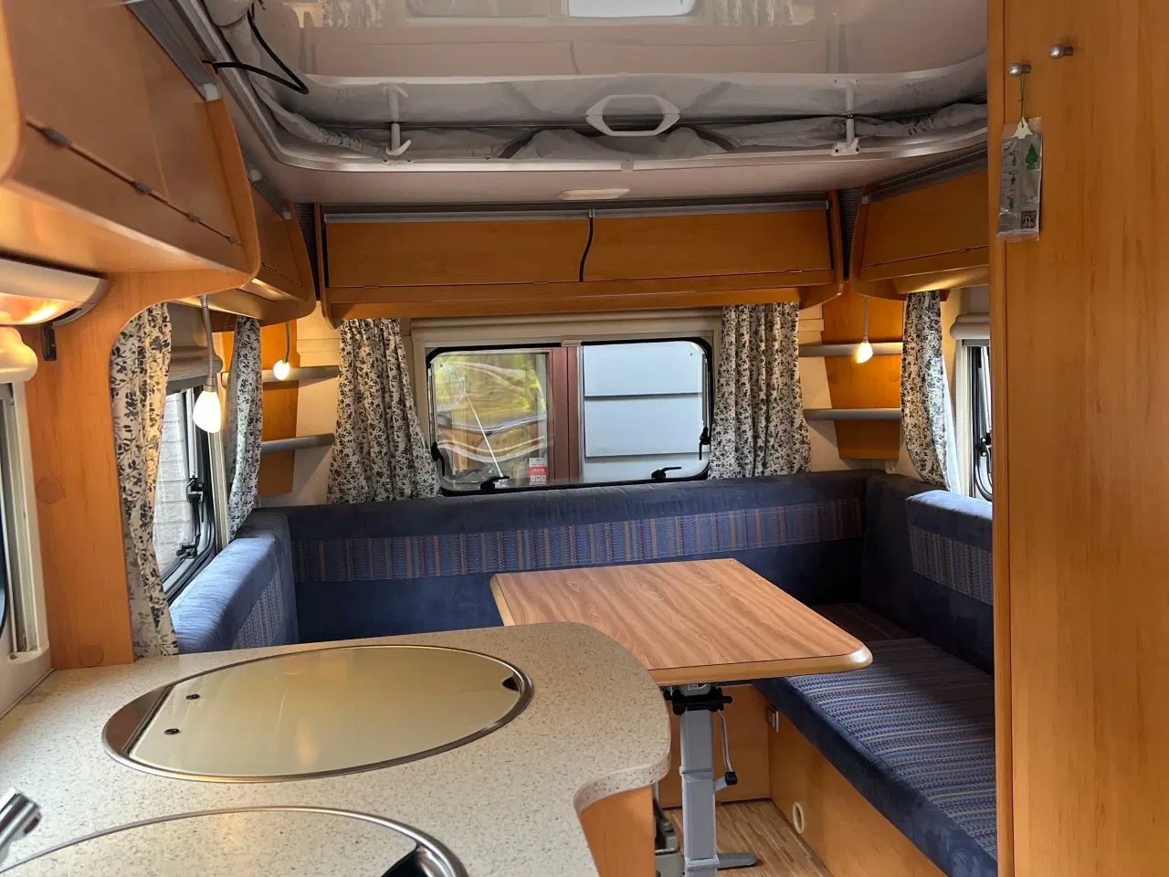 Billede 7 - Hymer Feeling 430 med Mover-Markise-Cykelholder-So