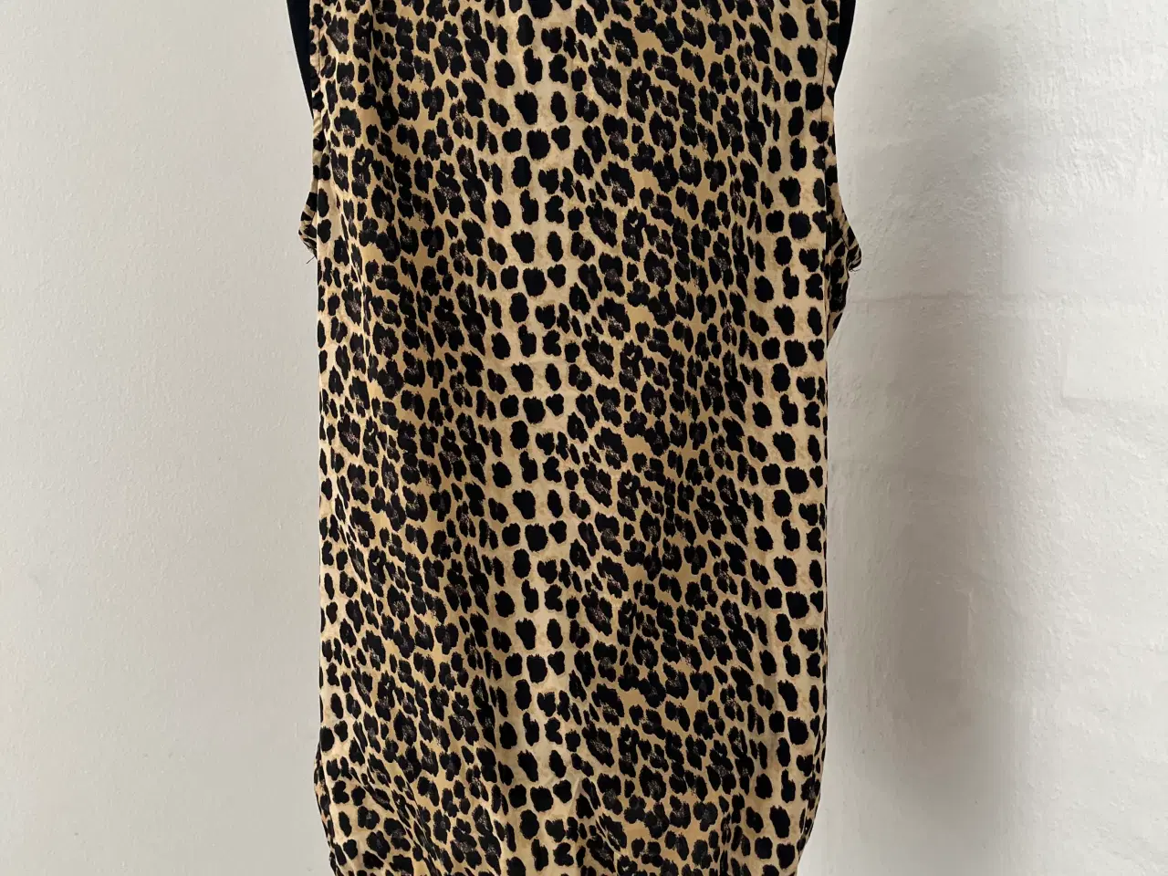 Billede 4 - Top str.40