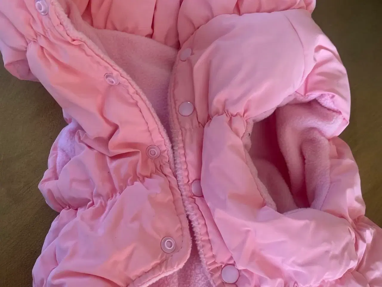 Billede 2 - Vandtæt regnjakke 