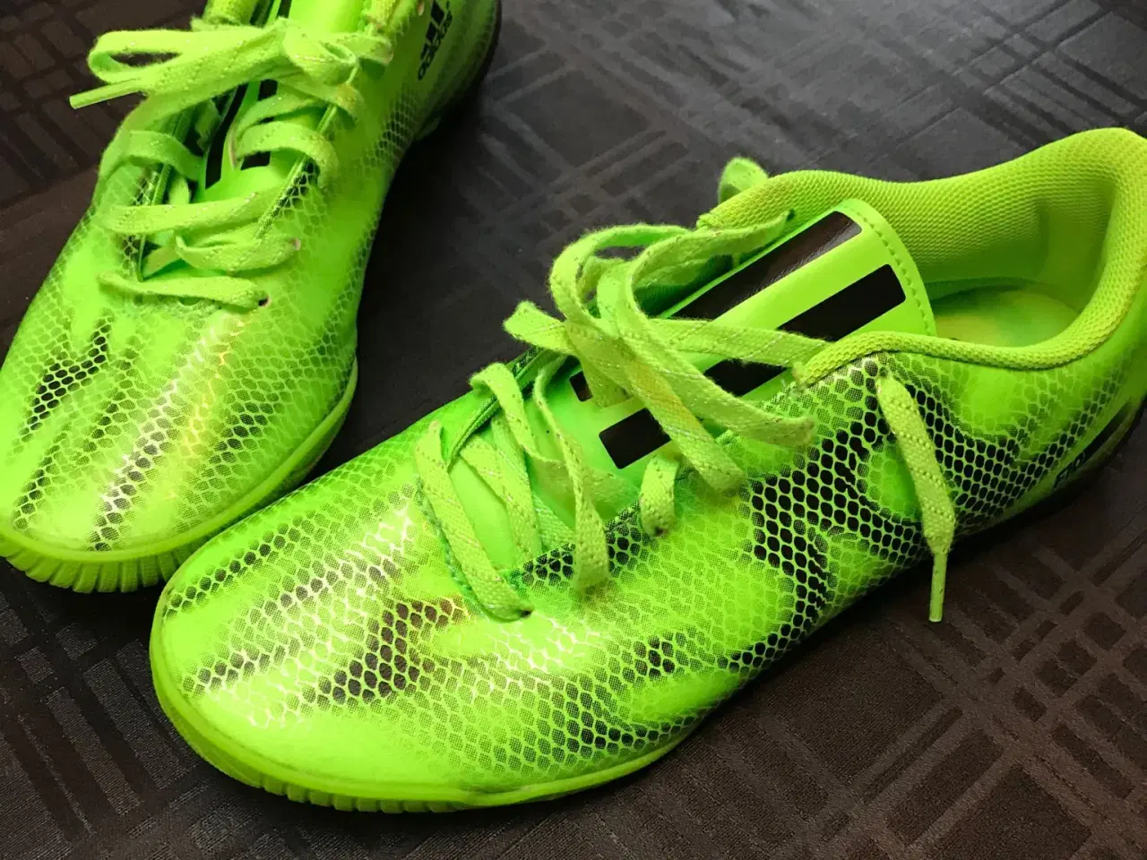 Billede 2 - Adidas sportssko str 40 2/3 del