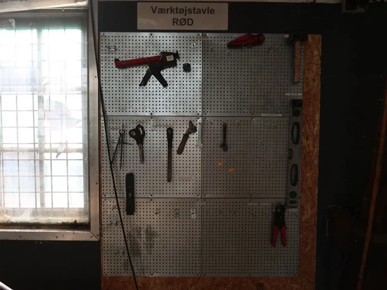 Billede 2 - Værktøjstavle