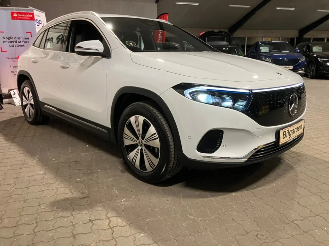 Billede 4 - Mercedes EQA300  Progressive 4Matic