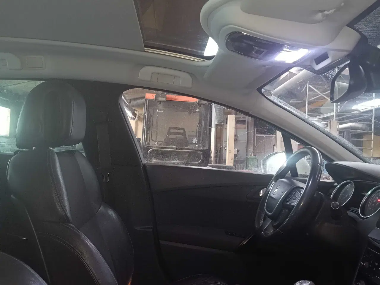 Billede 7 - Fin bil til små penge