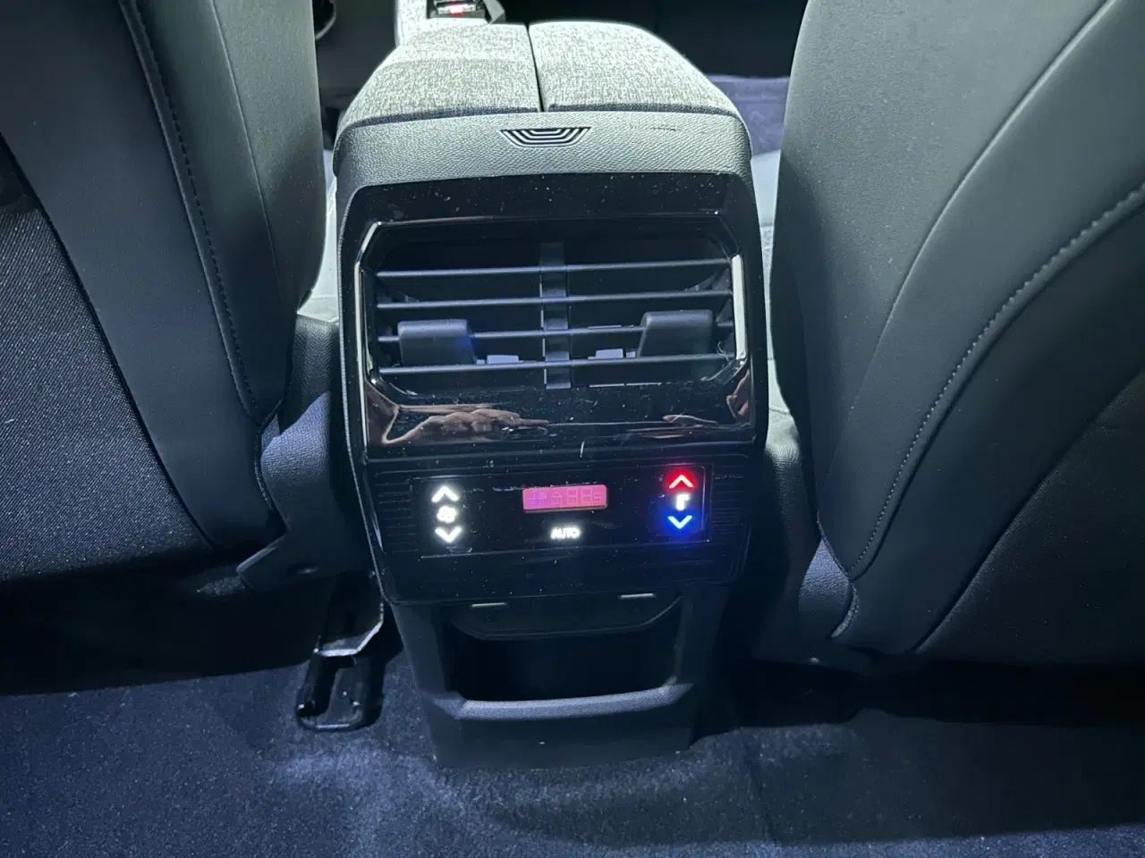 Billede 9 - Peugeot e-5008 77 Allure 7prs