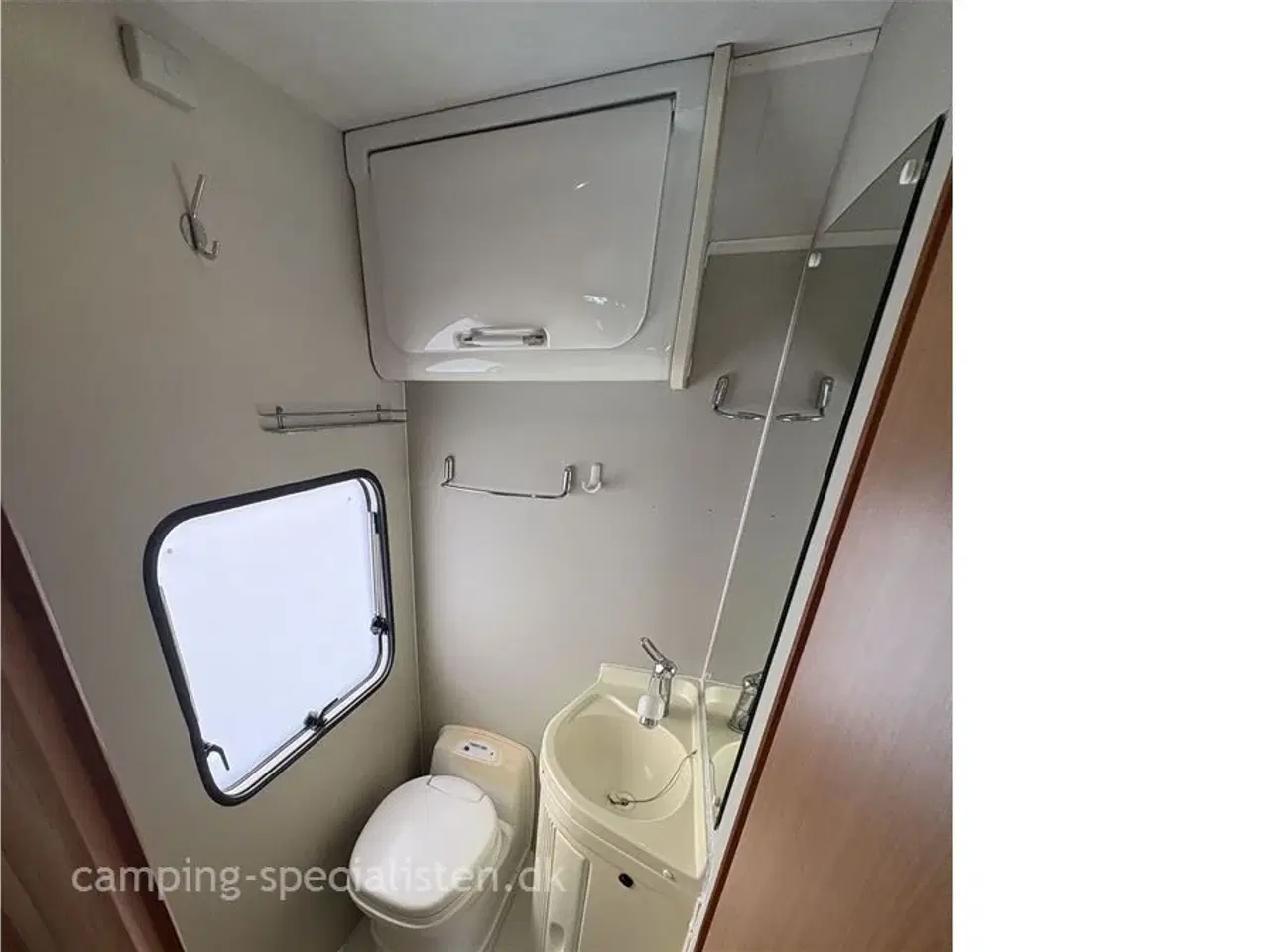 Billede 11 - 2007 - Elnagh Baron 120 L   Elnagh Baron 120L 2007 - Se den nu hos Camping-Specialisten.dk