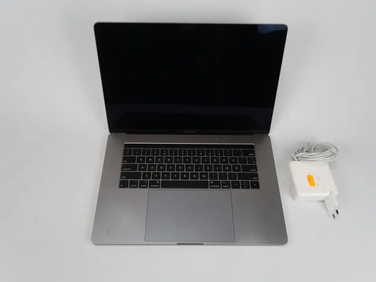 Billede 1 - Apple MacBook Pro 15,4" IPS i7-8750H