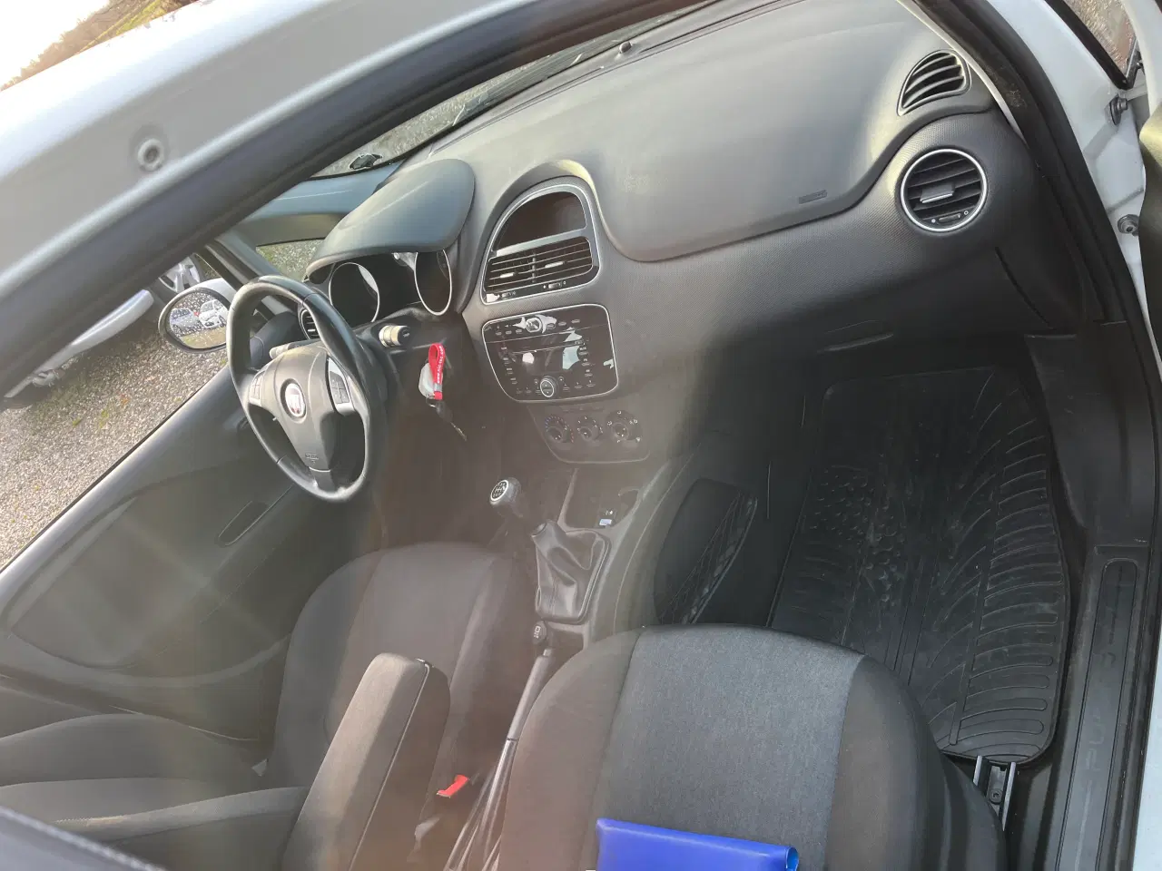 Billede 7 - FIATGARND PUNTO ÅRG 14