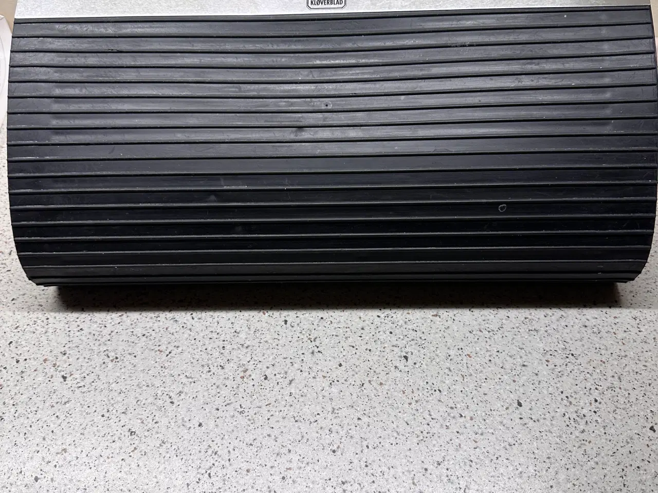 Billede 1 - Kløverblad brødboks