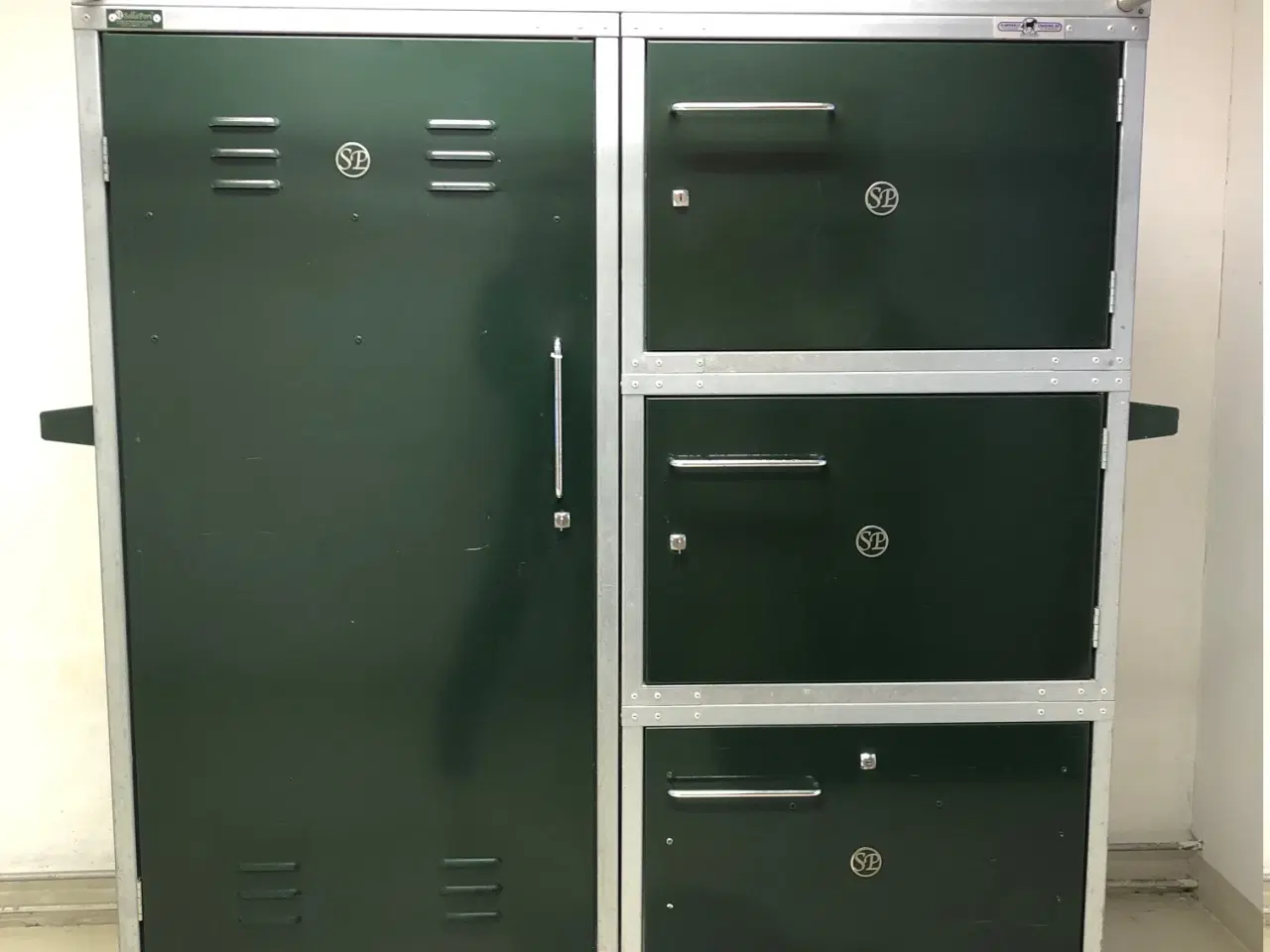 Billede 2 - Sadelskab /stævneskab