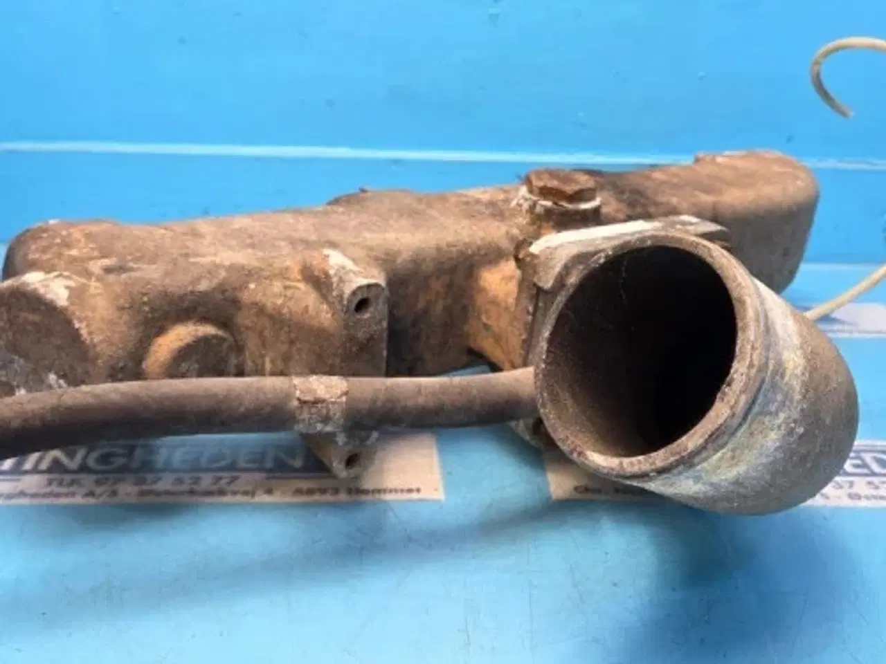 Billede 5 - Case BD336 Udstødningmanifold A154149