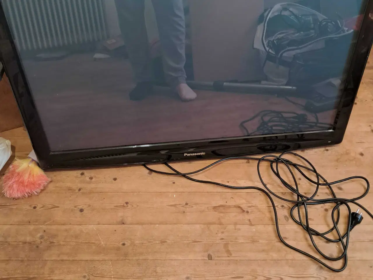 Billede 1 - Tv sælges med fjerbejning 