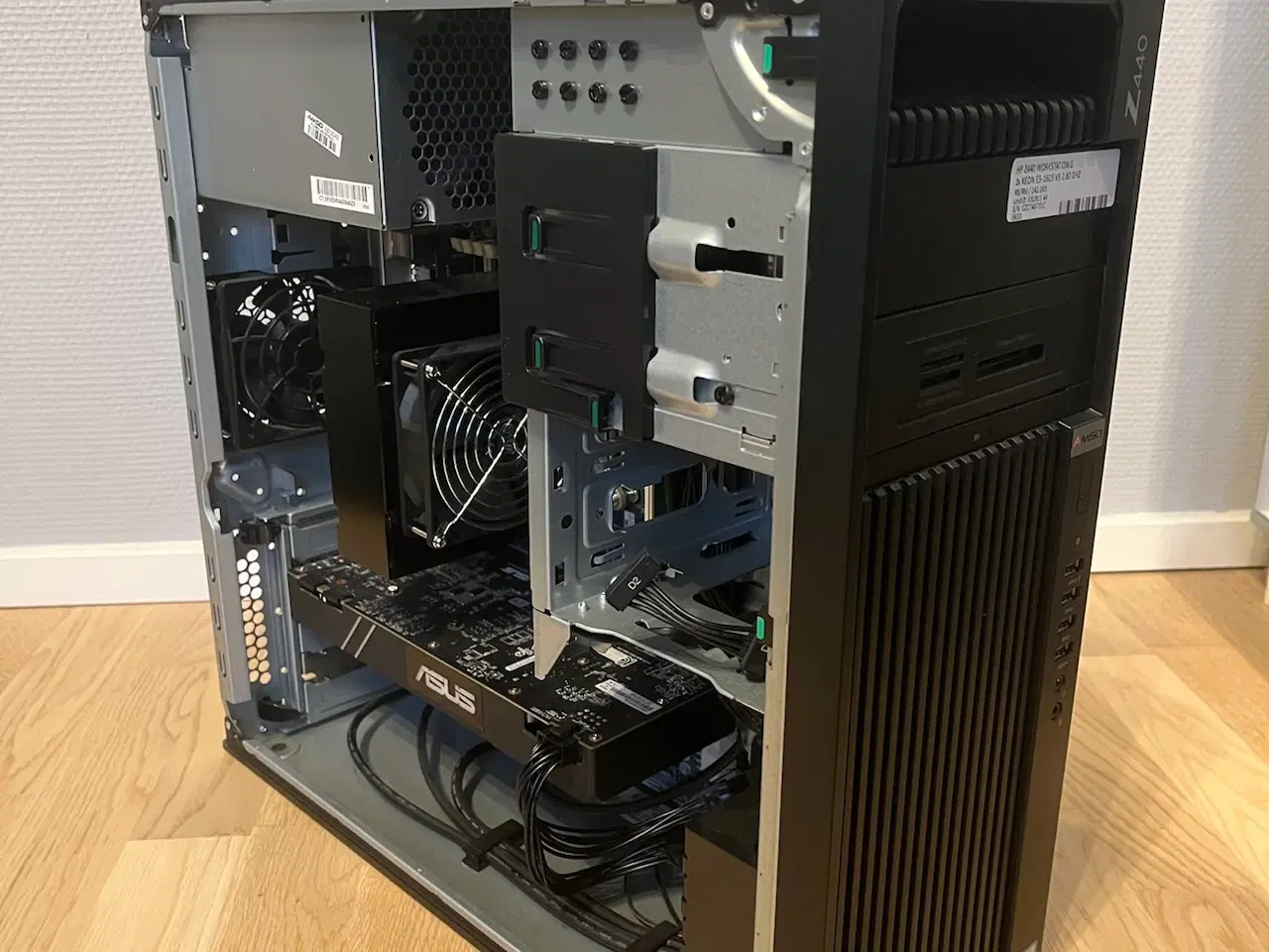 Billede 2 - Z440 med GTX 1070ti og Intel Xeon E5-2690v4