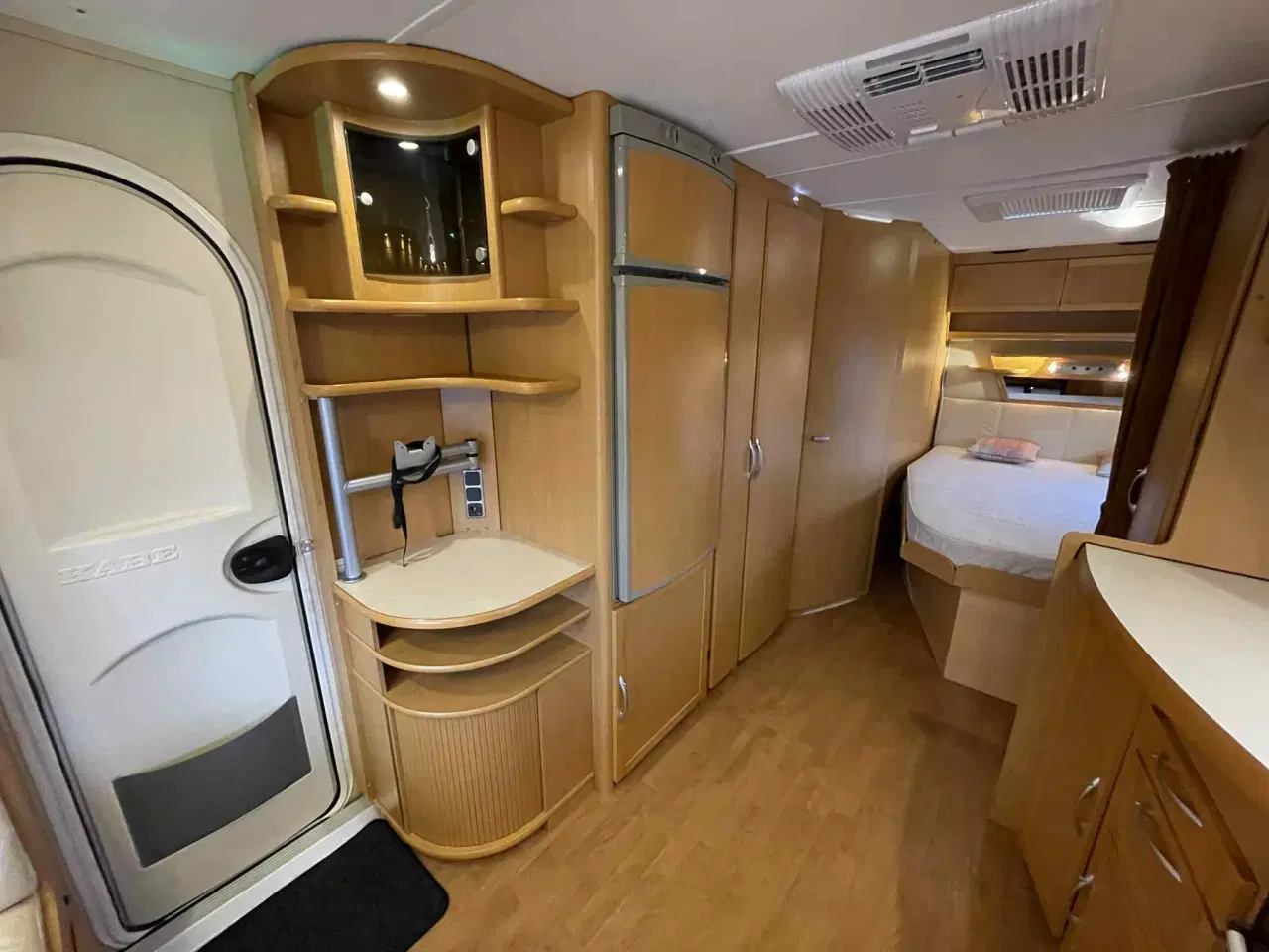 Billede 8 - 2010 - Kabe Royal 610