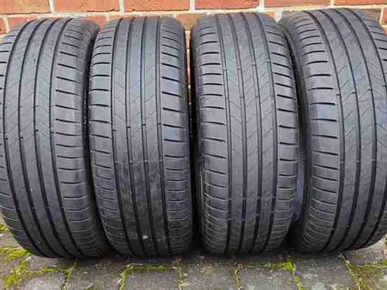 Billede 4 - Bridgestone sommerdæk 215/45R20 95H ekstra load
