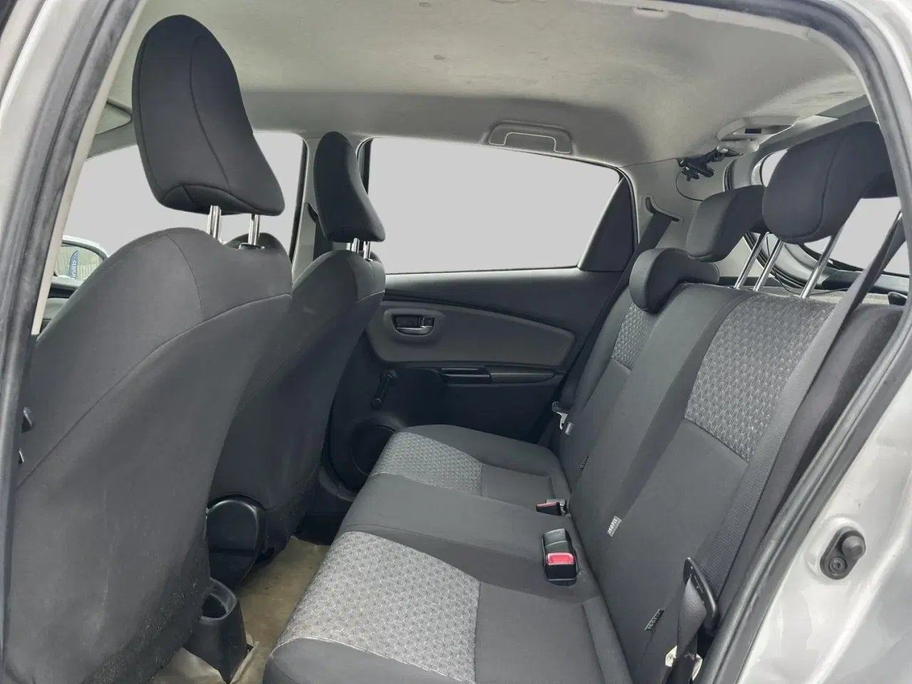 Billede 10 - Toyota Yaris 1,0 VVT-i T1