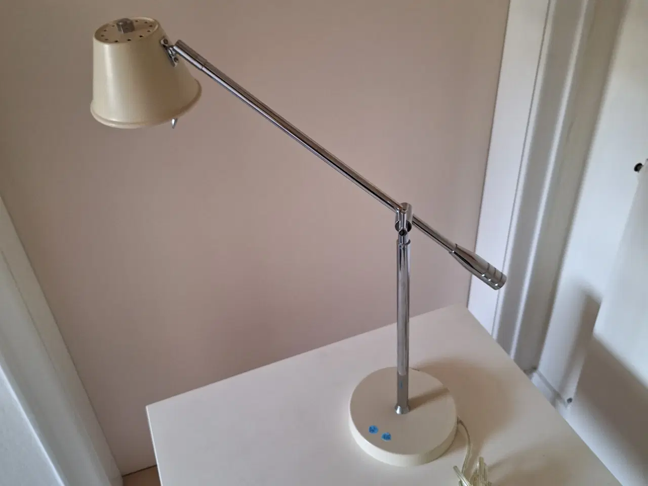 Billede 2 - Bordlampe, arbejdslampe. 