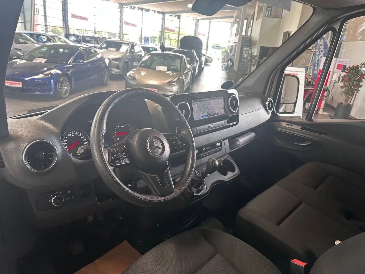Billede 11 - Mercedes Sprinter 319 3,0 CDi A2 Kassevogn RWD