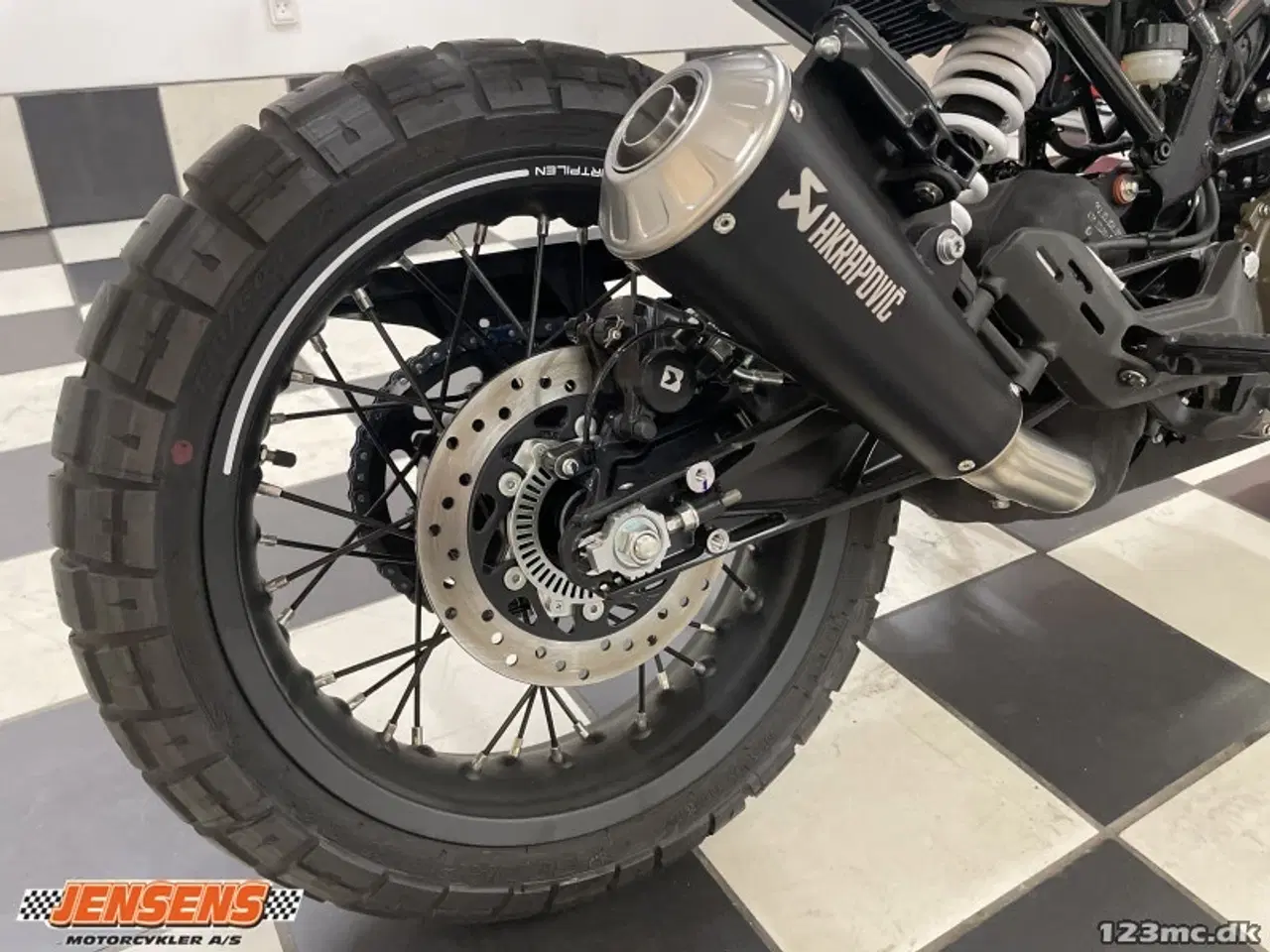 Billede 11 - Husqvarna Svartpilen 401