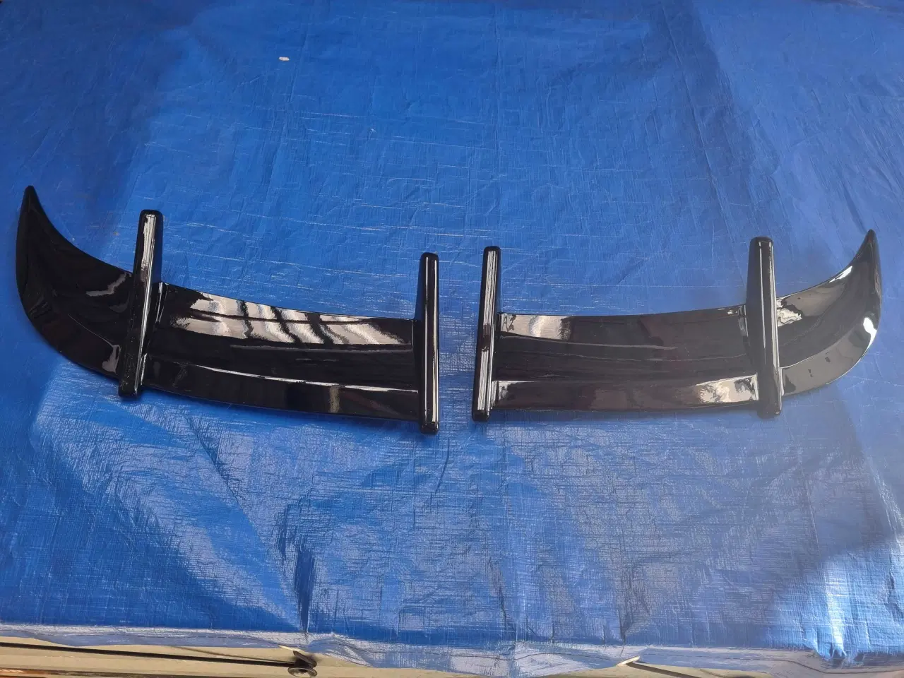 Billede 3 - 2 delt bagklap spoile til Golf 4,5,6,7