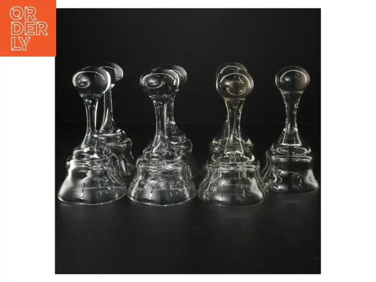 Billede 1 - Glas klokker (str. H. 15,5 cm. ø. 8,5 cm)