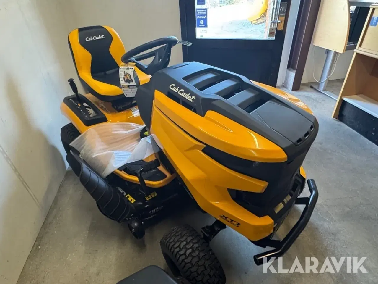 Billede 3 - Græsslåmaskine Cub Cadet XT1 OS107