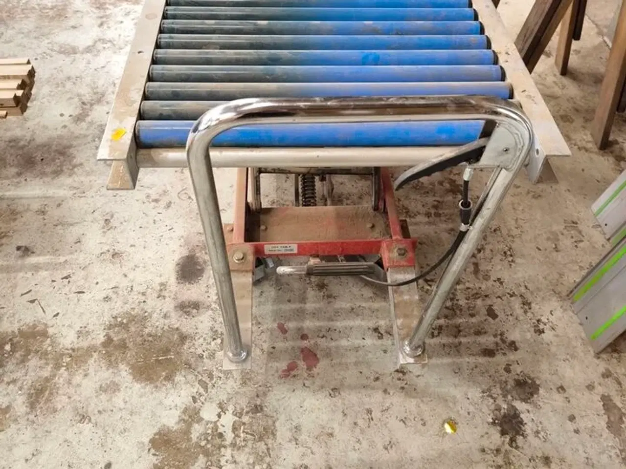 Billede 3 - Hydraulisk sakseløftebord/vogn 500 kg med påmonteret rullebane