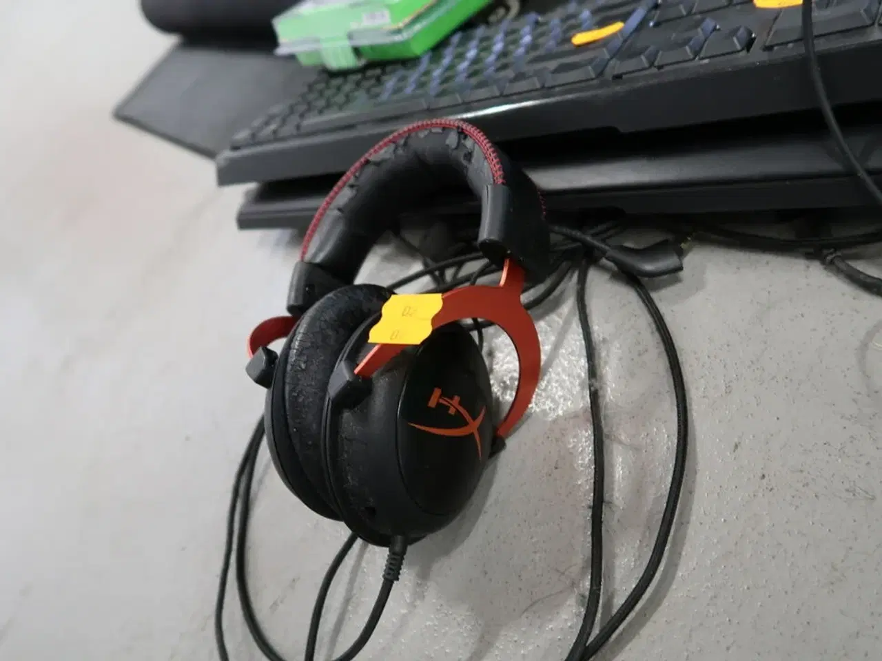 Billede 5 - 4 stk. computerskærme ACER K242HL, DELL m.fl. samt div. It-udstyr